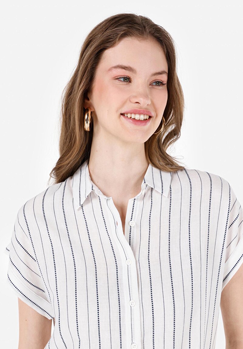 Зображення Сорочка З Коротким Рукавом Жіноча Біла Cl1069187