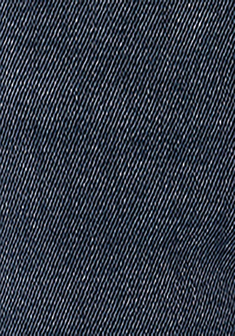 Показати інформацію про 045 David Джинси Чоловічі  Класичного Крою Cl1067275