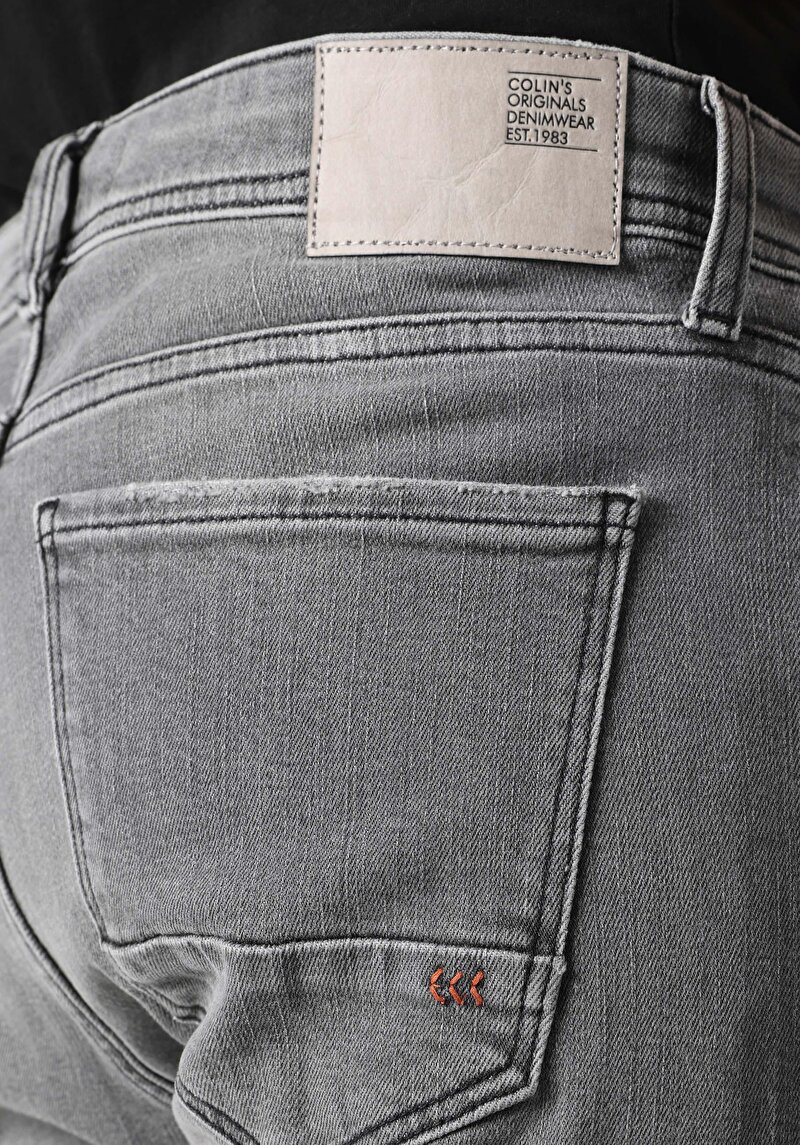 Показати інформацію про 041 Danny Джинси Чоловічі Сірі Вузького Крою Cl1063569