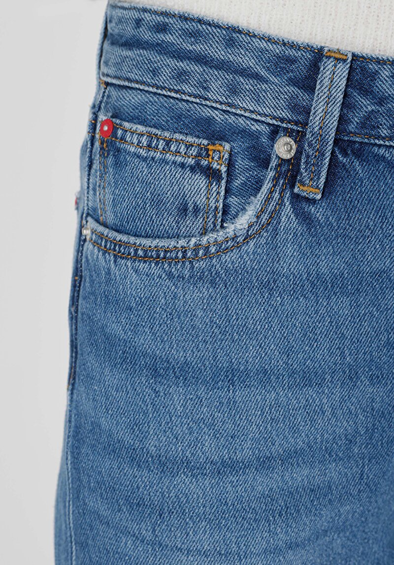 Показати інформацію про 970 Berry Джинси Жіночі Сині Класичного Крою Cl1065820