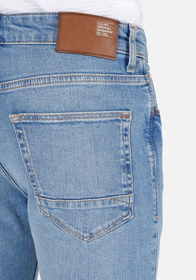 Показати інформацію про 035 Ryan Джинси Чоловічі Блакитні  Cl1069456