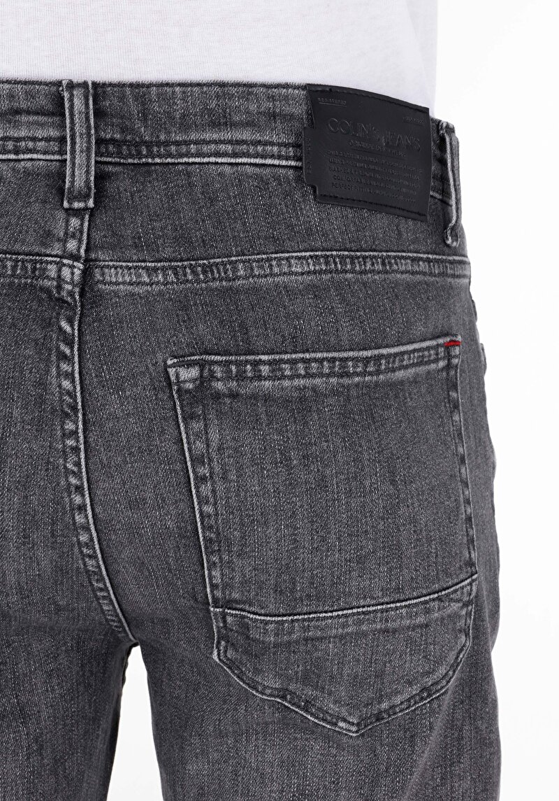 Показати інформацію про 045 David Джинси Чоловічі Чорні Класичного Крою Cl1069473