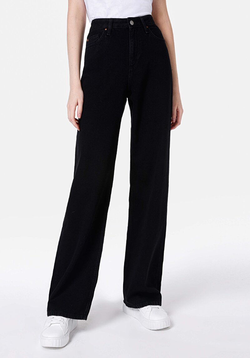 Показати інформацію про 970 Berry Джинси Жіночі Чорні Класичного Крою Cl1067512