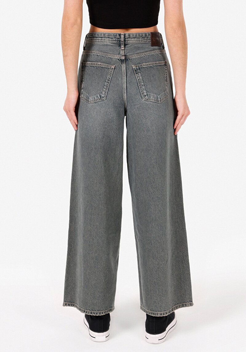 Показати інформацію про 976 Mira Джинси Жіночі Блакитні Класичного Крою Cl1072700