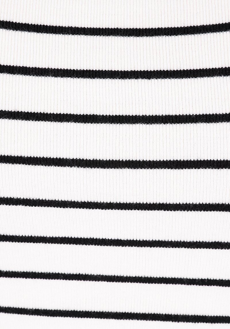 Показати інформацію про Светр Із Коротким Рукавом Жіночий Білий  Cl1073126