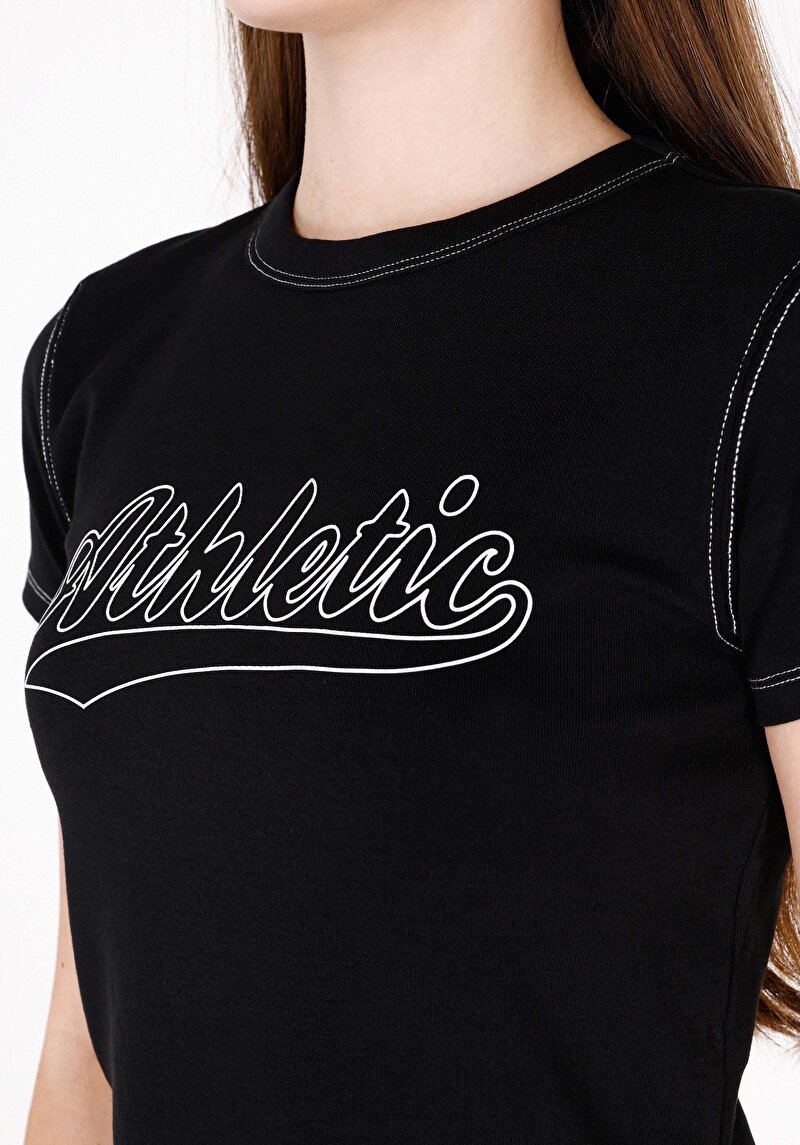 Показати інформацію про Футболка З Коротким Рукавом Жіноча Чорна  Cl1073151