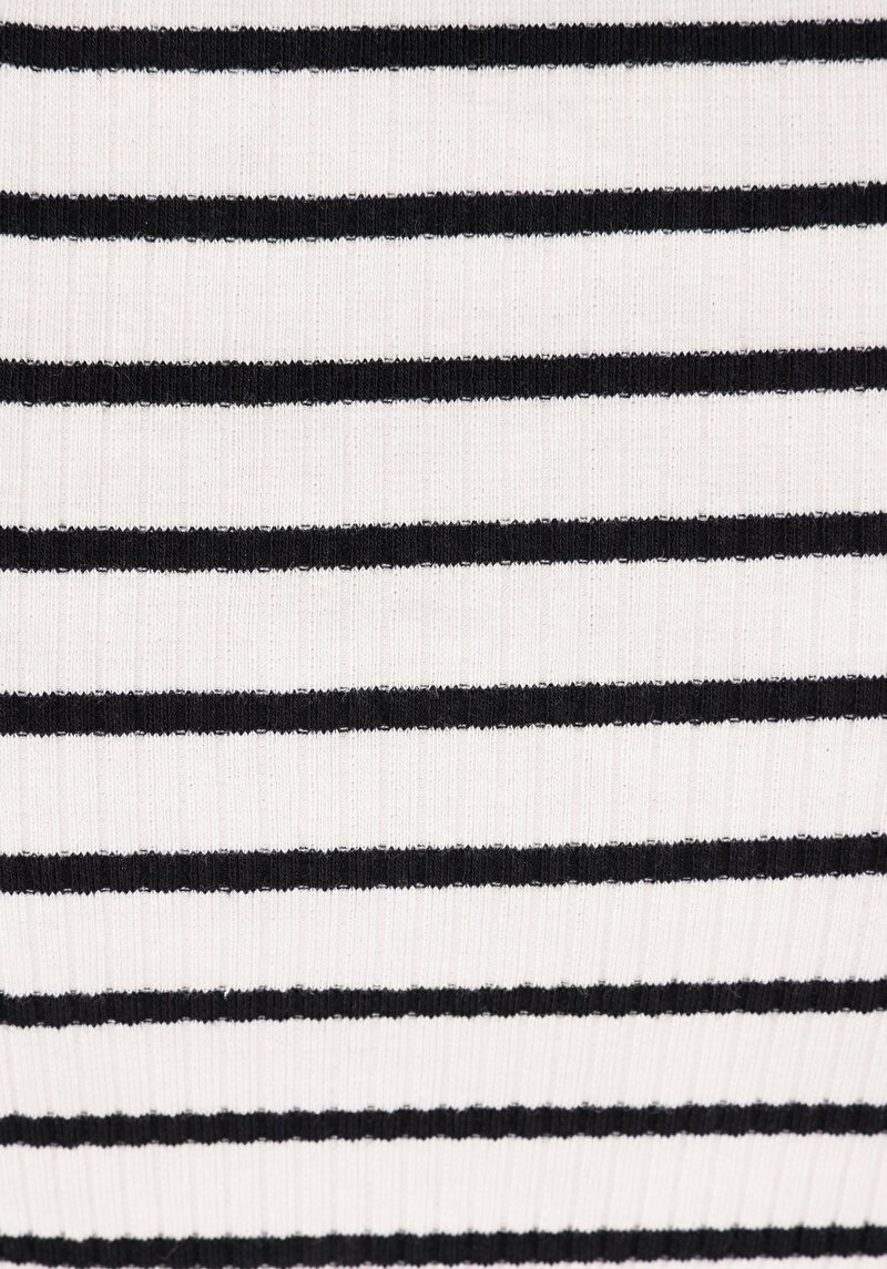 Показати інформацію про Поло З Коротким Рукавом Жіноче Чорне  Cl1073207