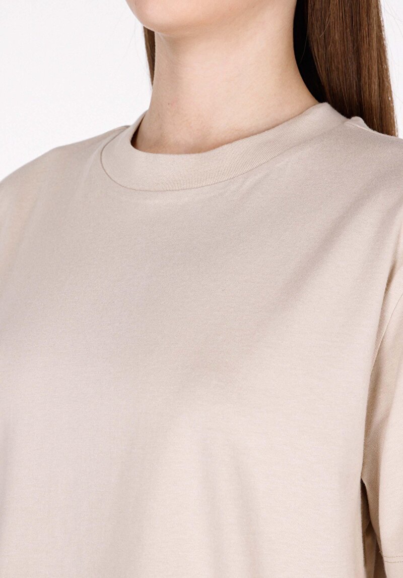 Показати інформацію про Футболка З Коротким Рукавом Жіноча Бежева  Cl1073445