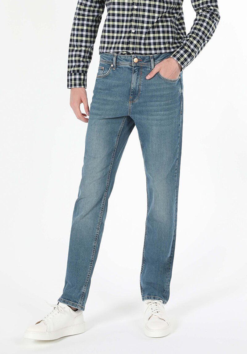 Показати інформацію про 045 David Джинси Чоловічі Блакитні Класичного Крою Cl1060492