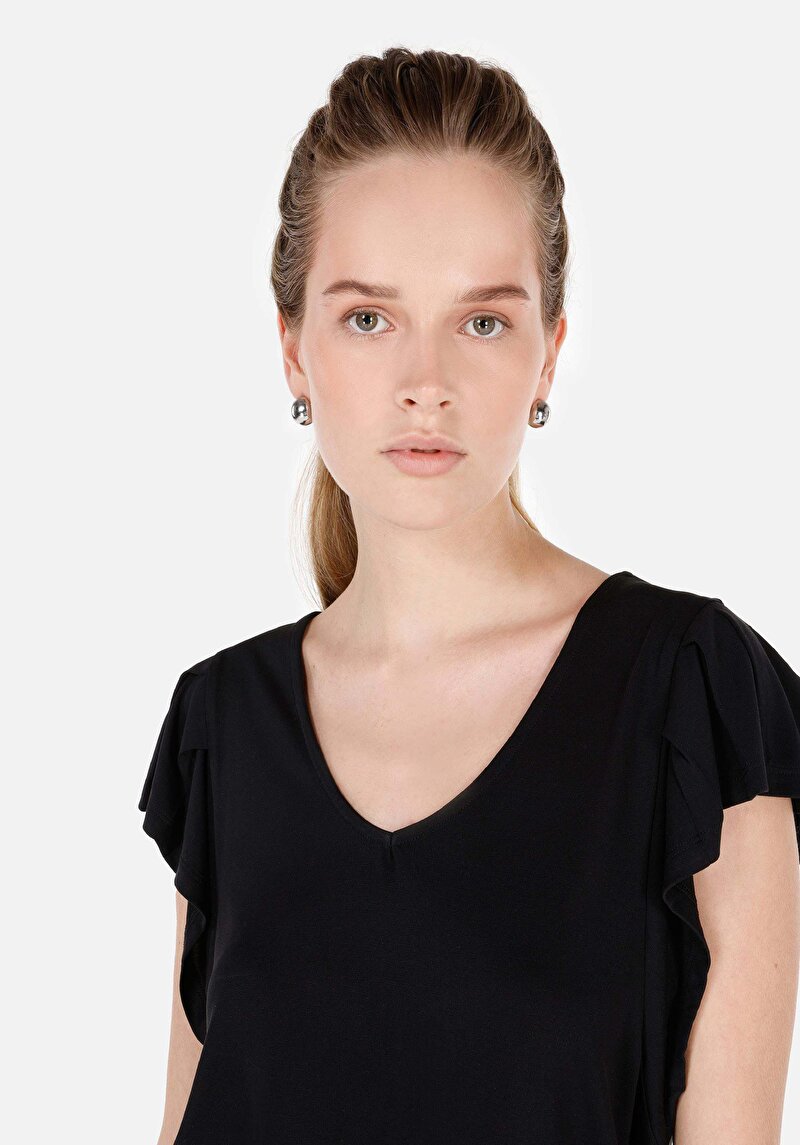 Показати інформацію про Футболка З Коротким Рукавом Жіноча Чорна  Cl1070868