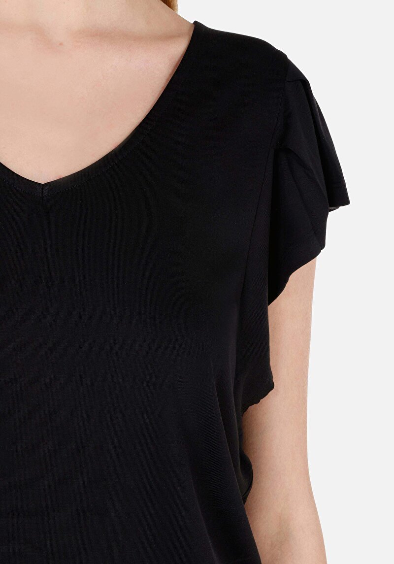 Показати інформацію про Футболка З Коротким Рукавом Жіноча Чорна  Cl1070868