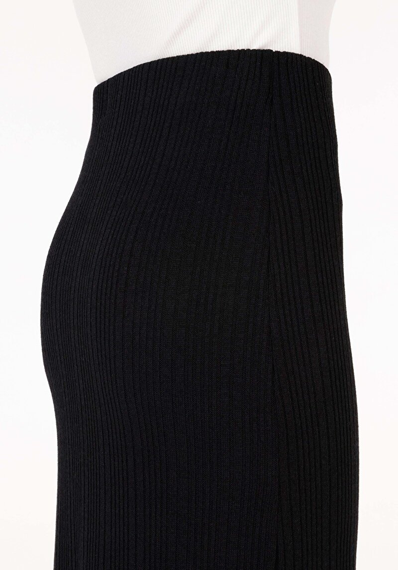 Показати інформацію про Спідниця Жіноча Чорна  Cl1070873