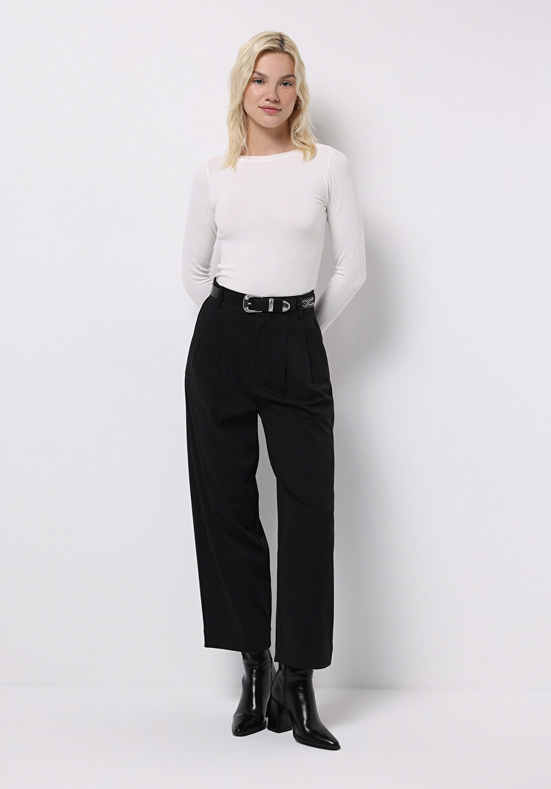 Показати інформацію про Футболка З Довгим Рукавом Жіноча Біла  Cl1070957