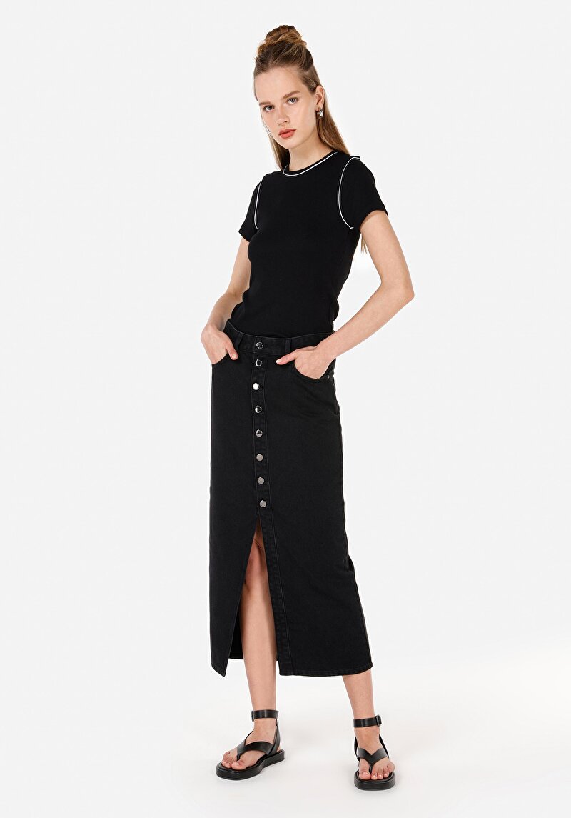 Показати інформацію про Футболка З Коротким Рукавом Жіноча Чорна  Cl1072768