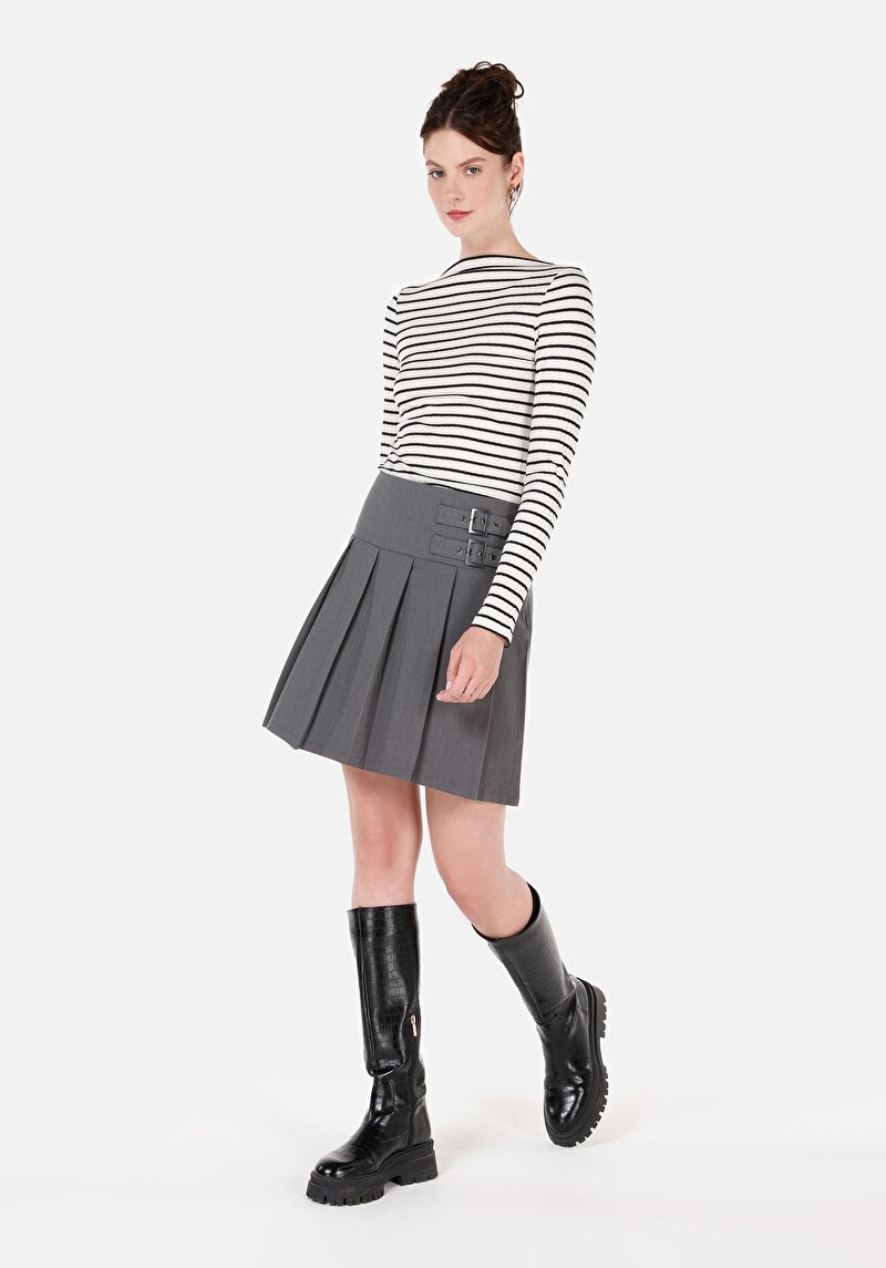 Показати інформацію про Футболка З Довгим Рукавом Жіноча Біла  Cl1071098