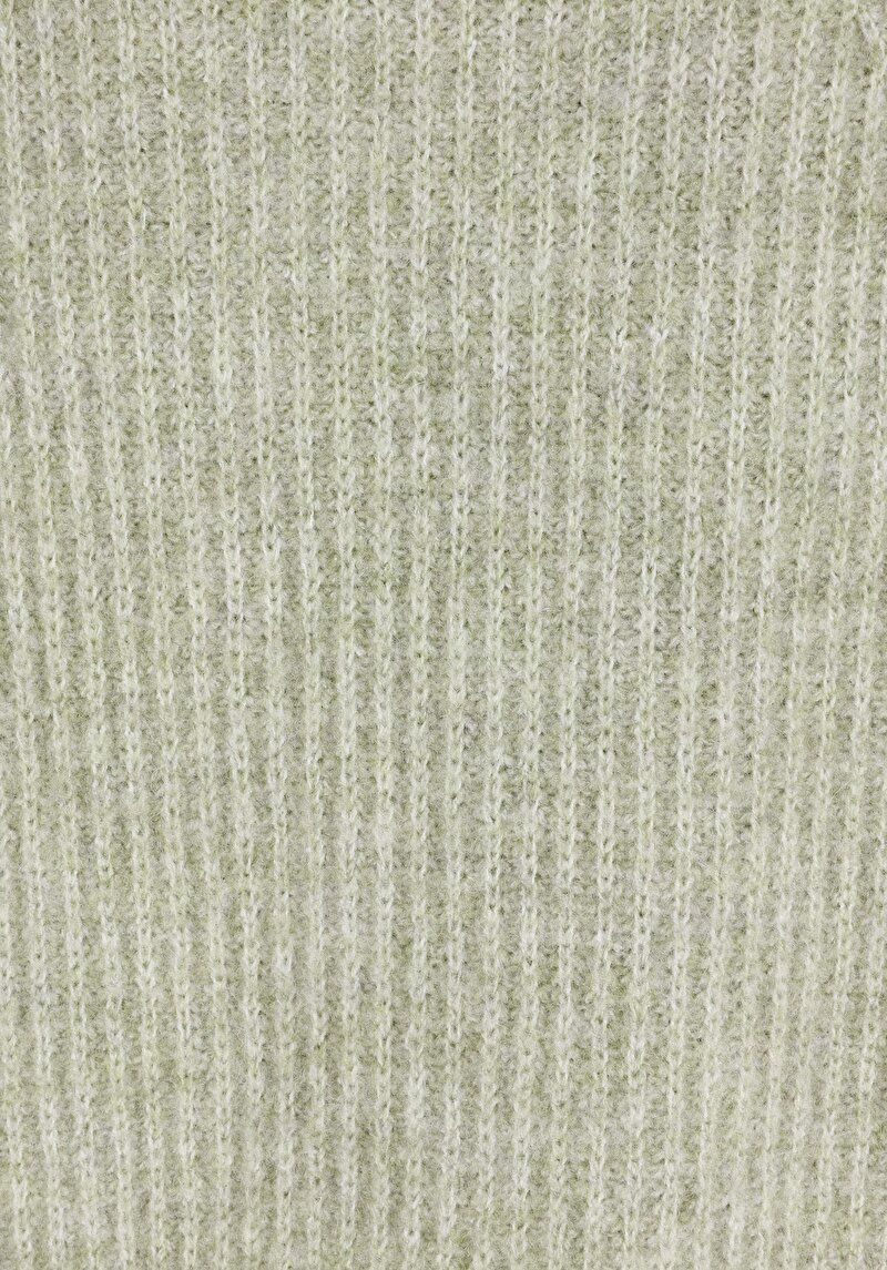 Показати інформацію про Светр Жіночий Зелений  Cl1071121