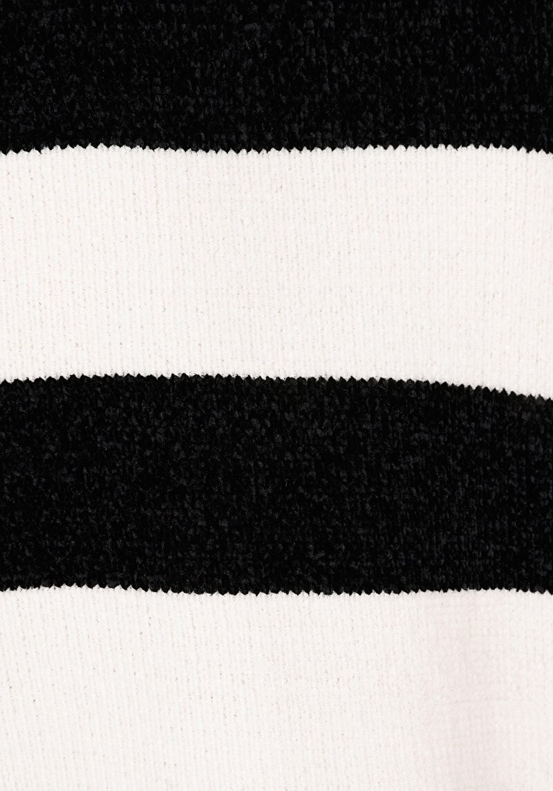 Показати інформацію про Светр Жіночий Чорний  Cl1071149