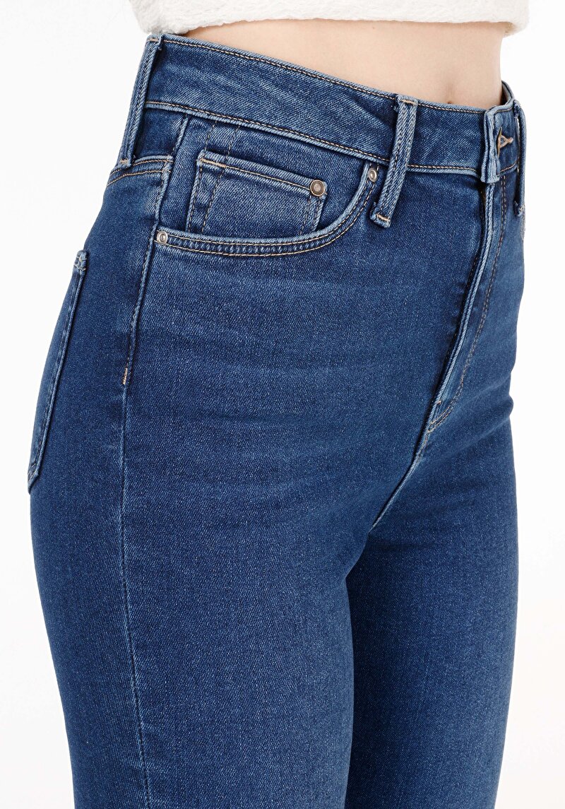 Показати інформацію про 760 Diana Джинси Жіночі   Cl1071207