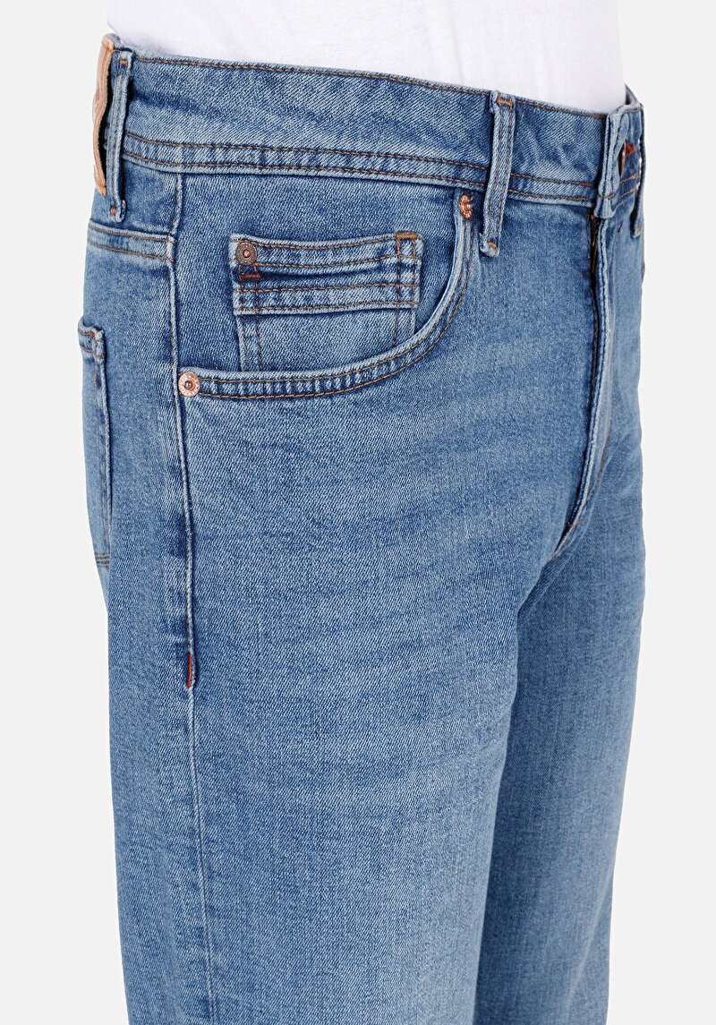 Показати інформацію про 045 David Джинси Чоловічі Блакитні Класичного Крою Cl1071296