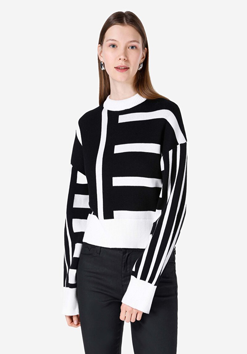 Зображення Светр Жіночий Чорний  Cl1067373