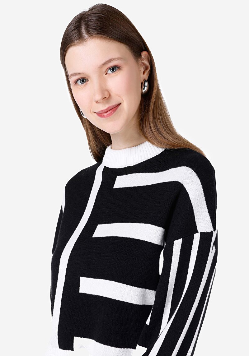 Показати інформацію про Светр Жіночий Чорний  Cl1067373