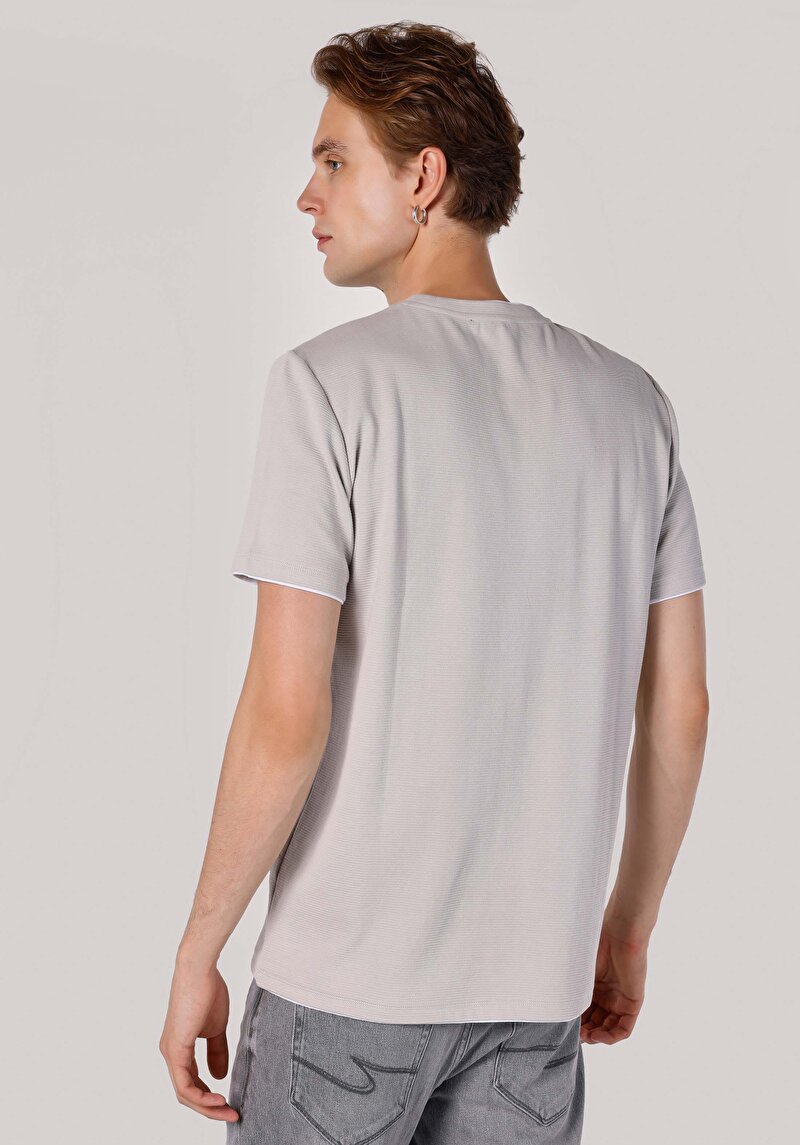 Показати інформацію про Футболка З Коротким Рукавом Чоловіча Сіра  Cl1064351