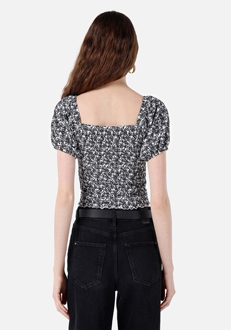 Показати інформацію про Футболка З Коротким Рукавом Жіноча Чорна  Cl1067922