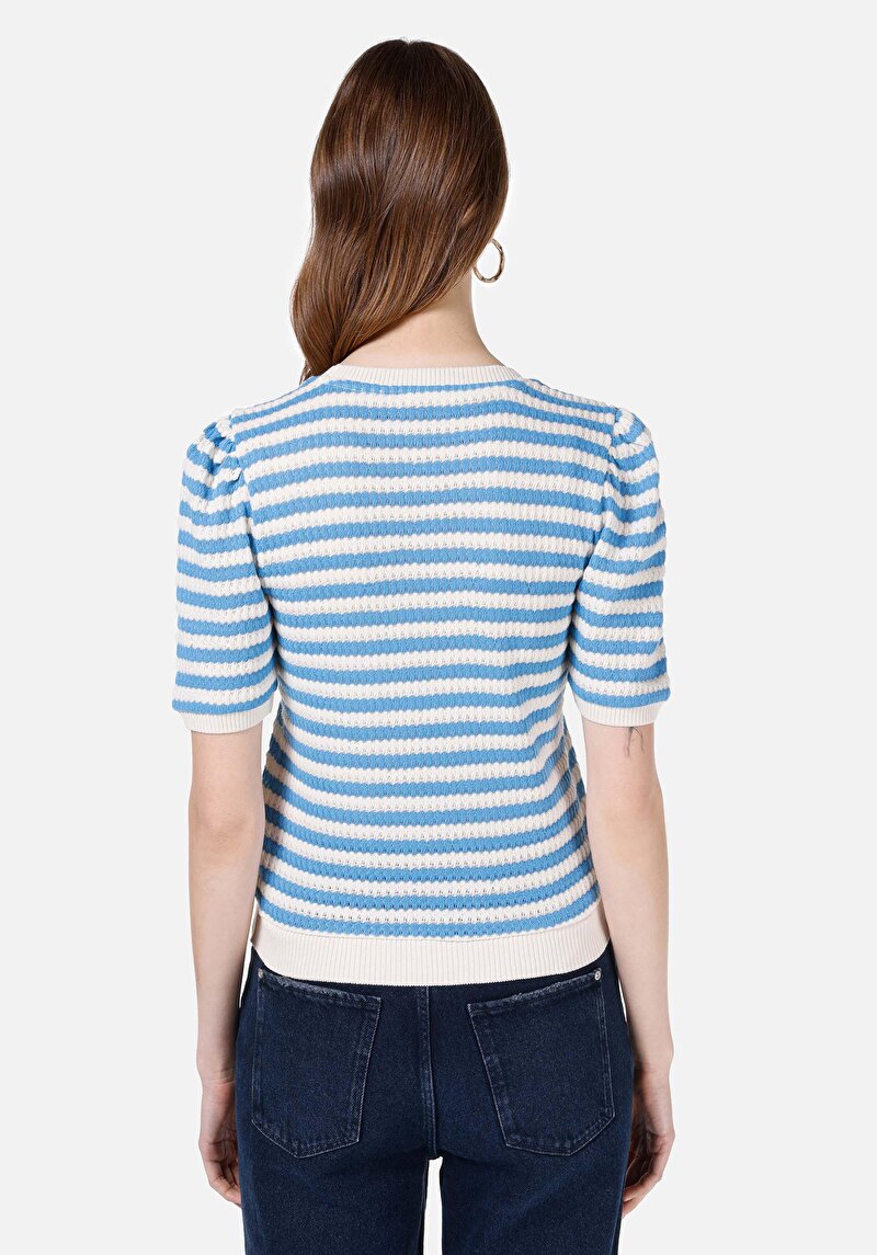 Показати інформацію про Футболка З Коротким Рукавом Жіноча Блакитна  Cl1068001