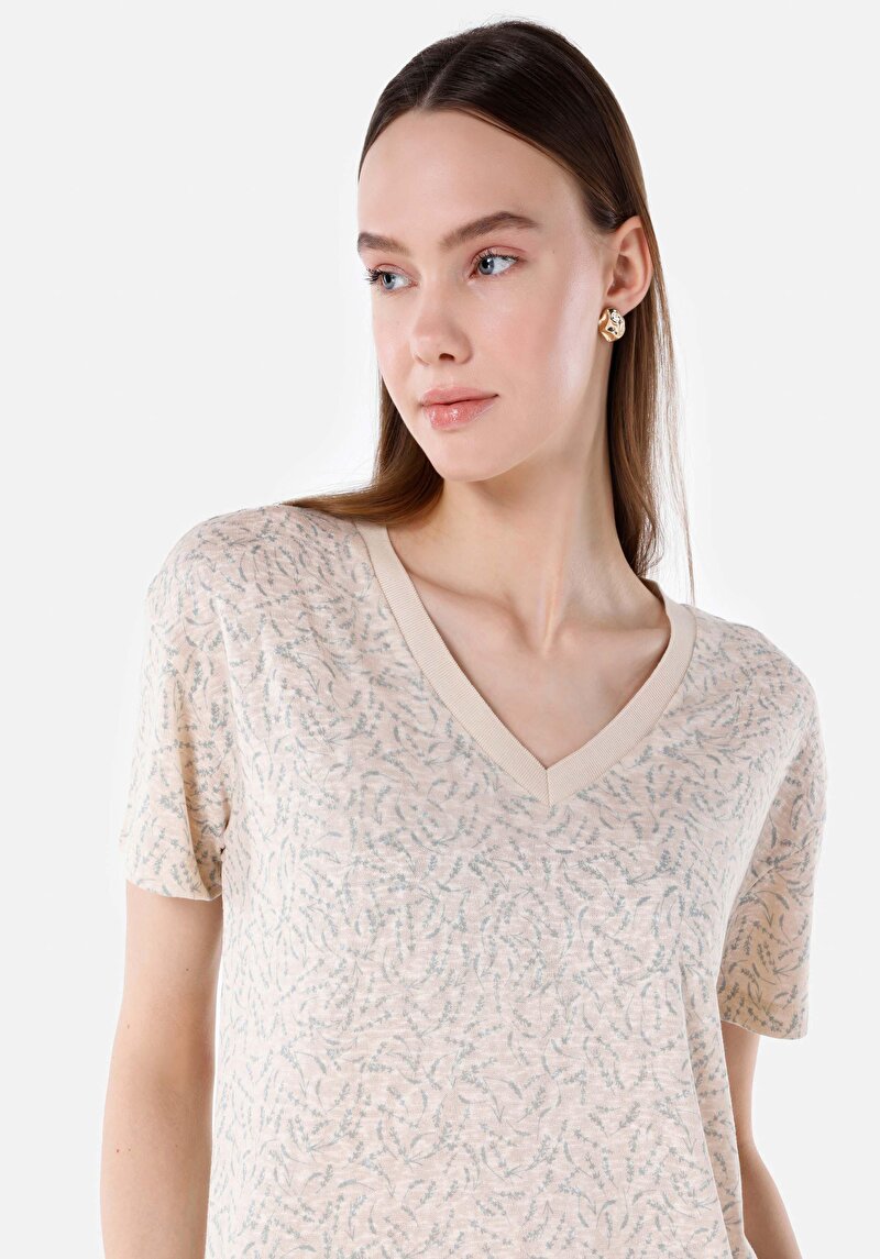 Показати інформацію про Футболка З Коротким Рукавом Жіноча Бежева  Cl1062559