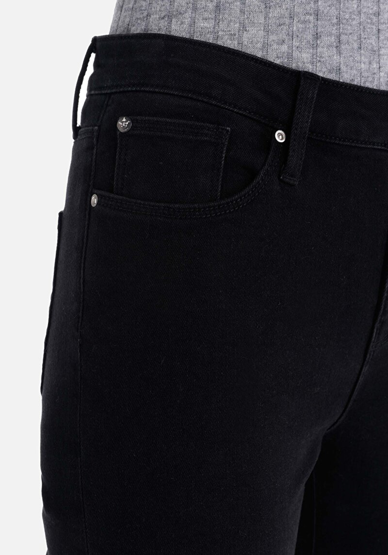 Показати інформацію про 703 Carla Джинси Жіночі Чорні Вузького Крою Cl1065302