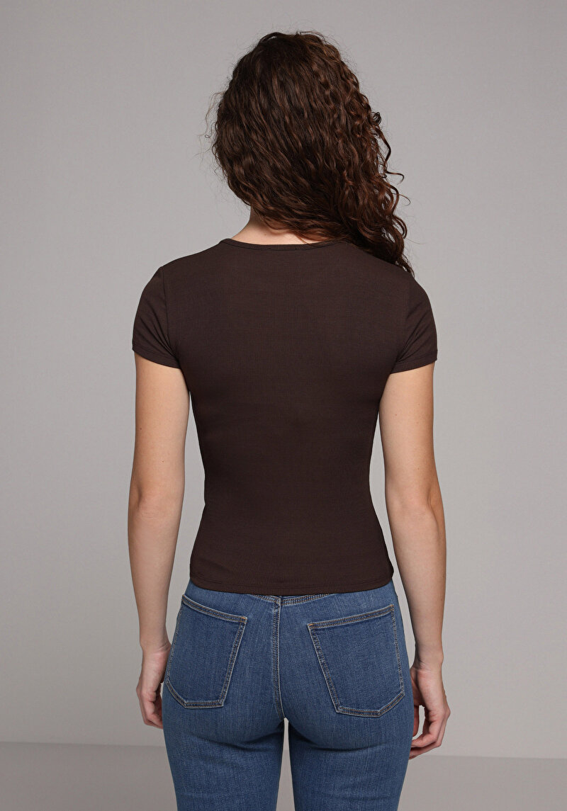 Показати інформацію про Футболка З Коротким Рукавом Жіноча Коричнева  Cl1068560