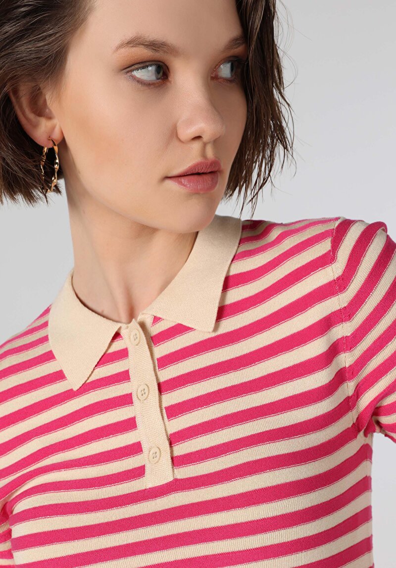 Показати інформацію про Футболка З Коротким Рукавом Жіноча Рожева  Cl1062909