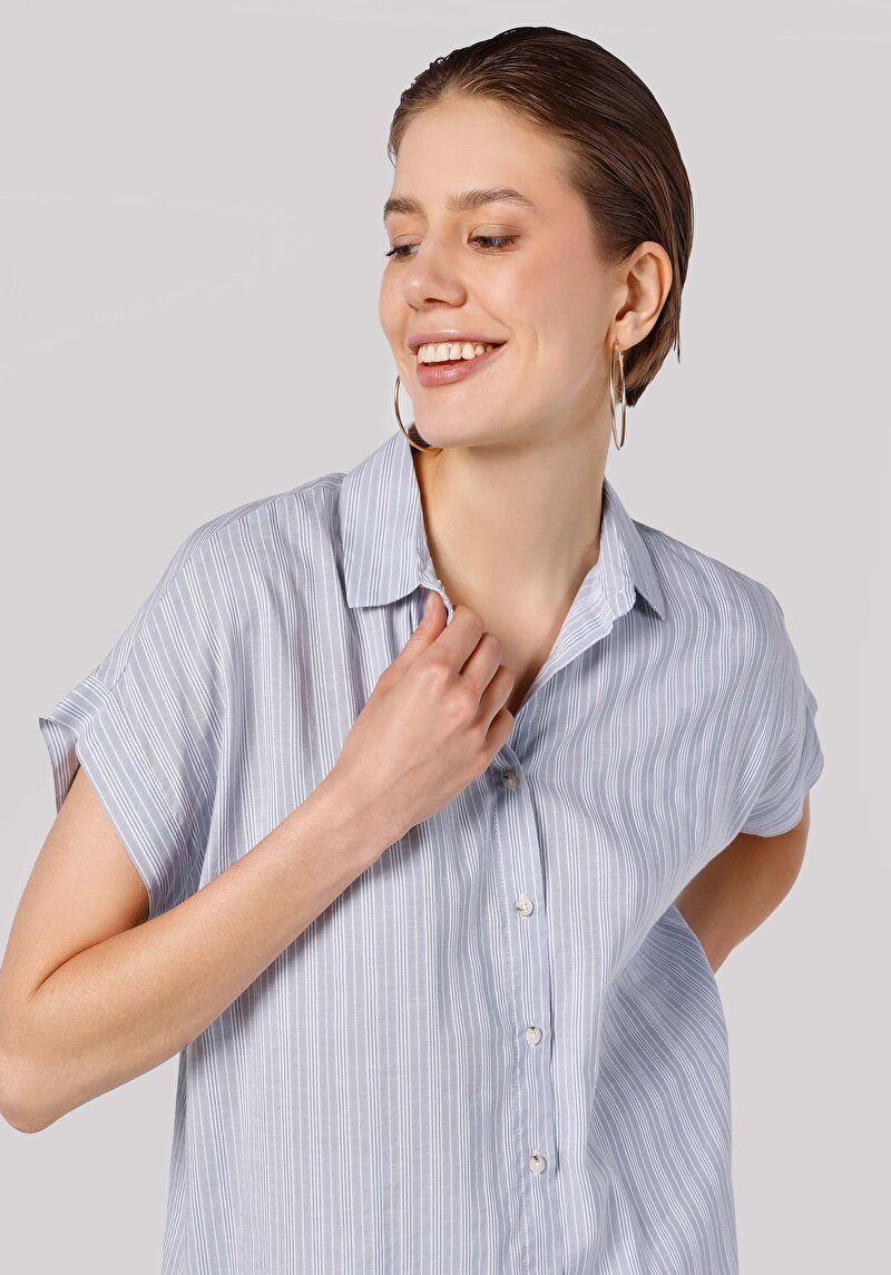 Зображення Сорочка З Коротким Рукавом Жіноча Блакитна  Cl1062923