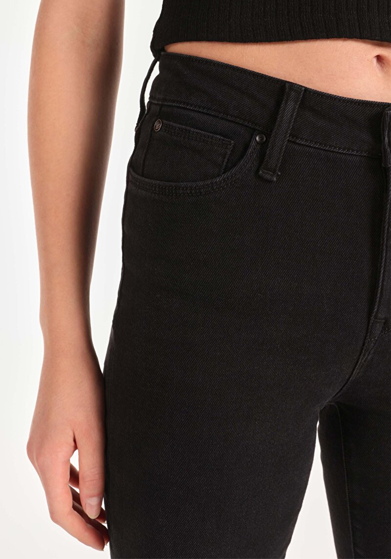 Показати інформацію про 703 Carla Джинси Жіночі Чорні Вузького Крою Cl1066413