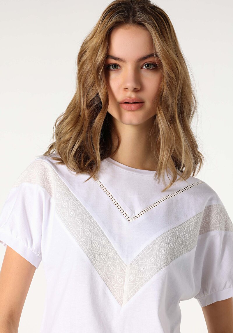 Показати інформацію про Футболка З Коротким Рукавом Жіноча Біла  Cl1063298