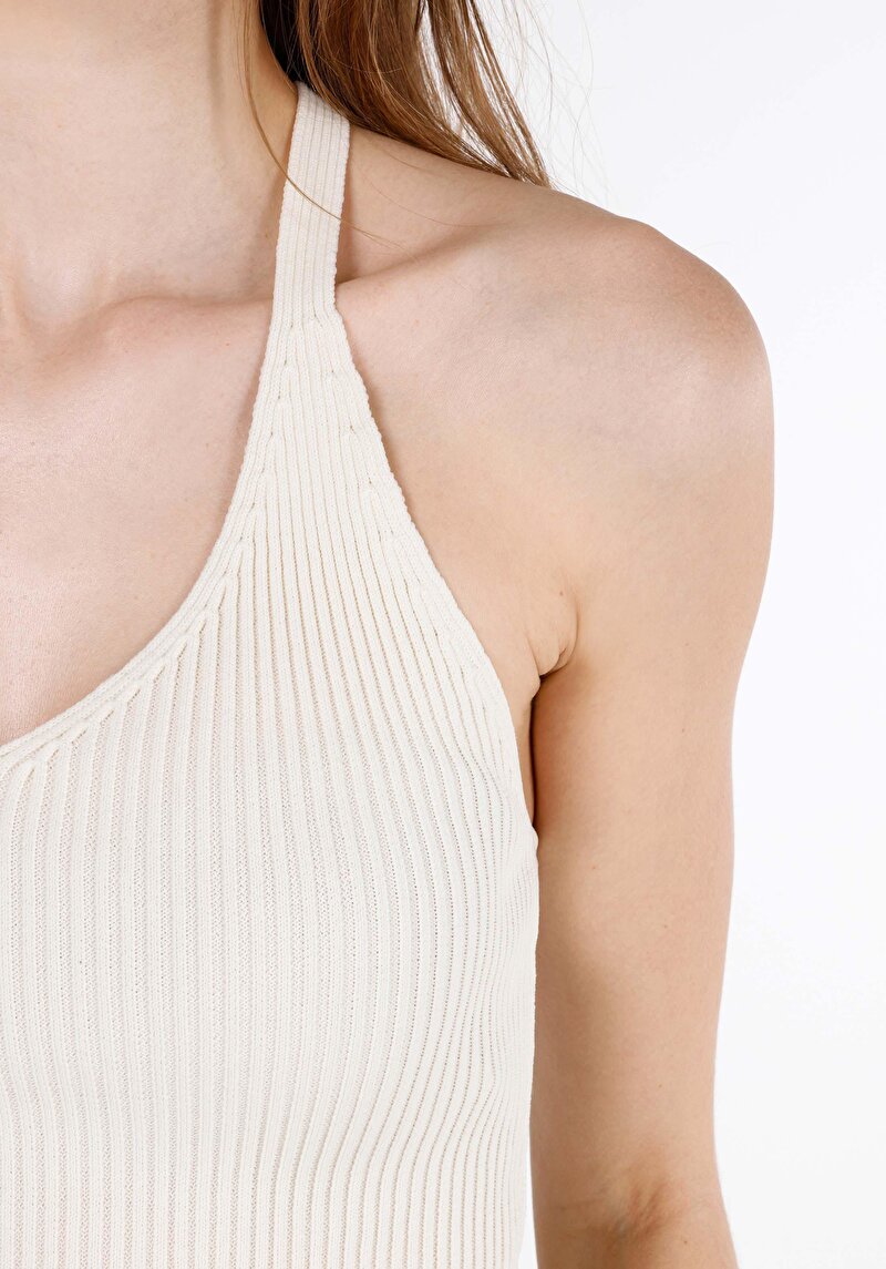 Показати інформацію про Светр Із Коротким Рукавом Жіночий Бежевий  Cl1069095