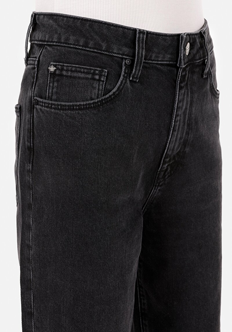 Показати інформацію про 884 Lauren Джинси Жіночі Чорні Прямого Крою Cl1070944