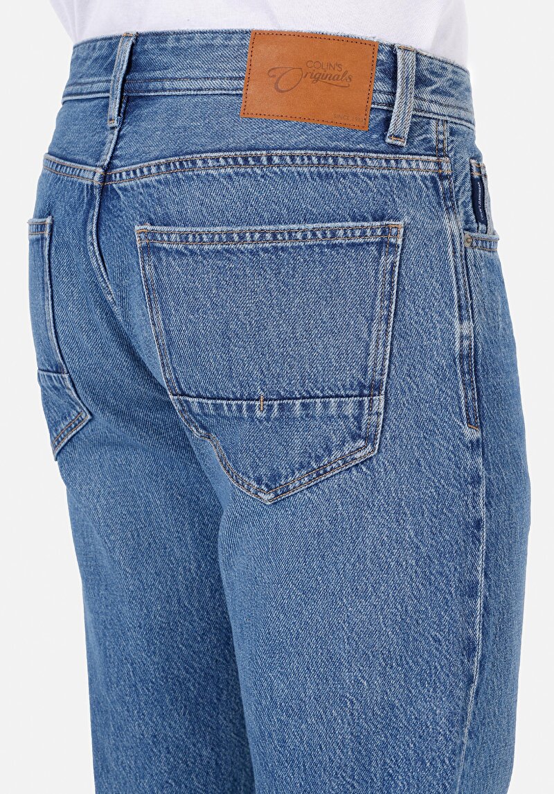 Показати інформацію про 045 David Джинси Чоловічі Блакитні Класичного Крою Cl1073037