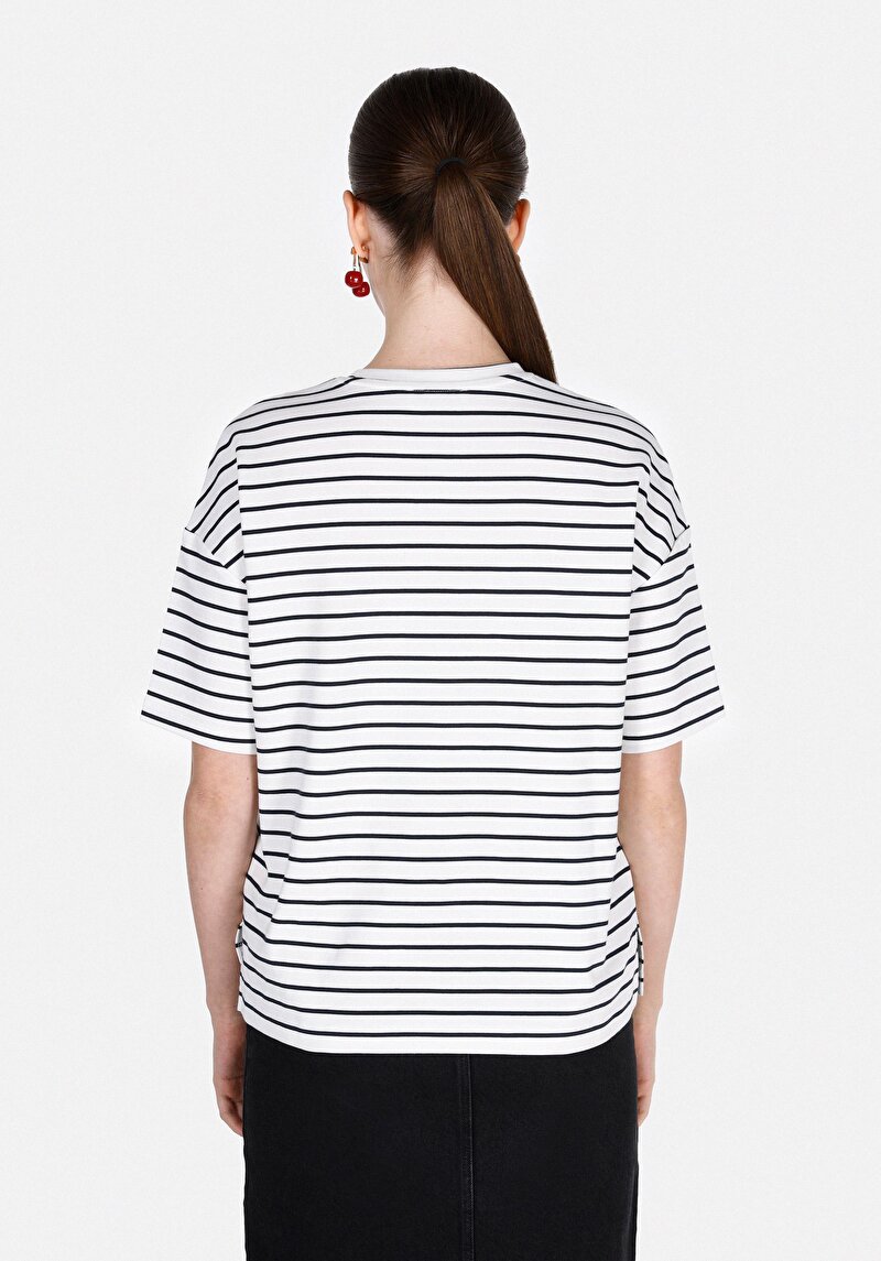 Показати інформацію про Футболка З Коротким Рукавом Жіноча Біла  Cl1073456