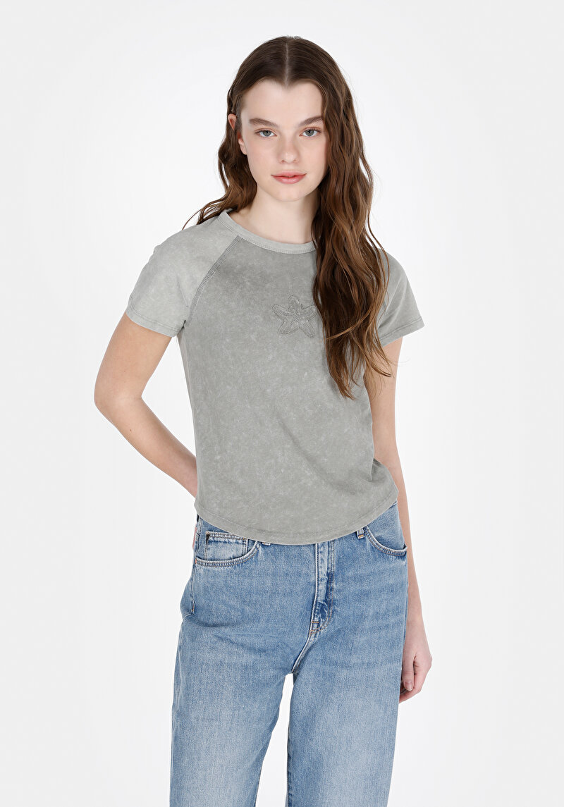 Зображення Футболка З Коротким Рукавом Жіноча Зелена  Cl1073710