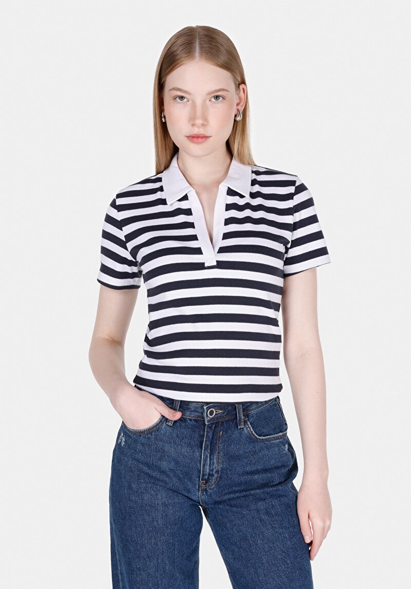 Зображення Футболка З Коротким Рукавом Жіноча Біла  Cl1073835