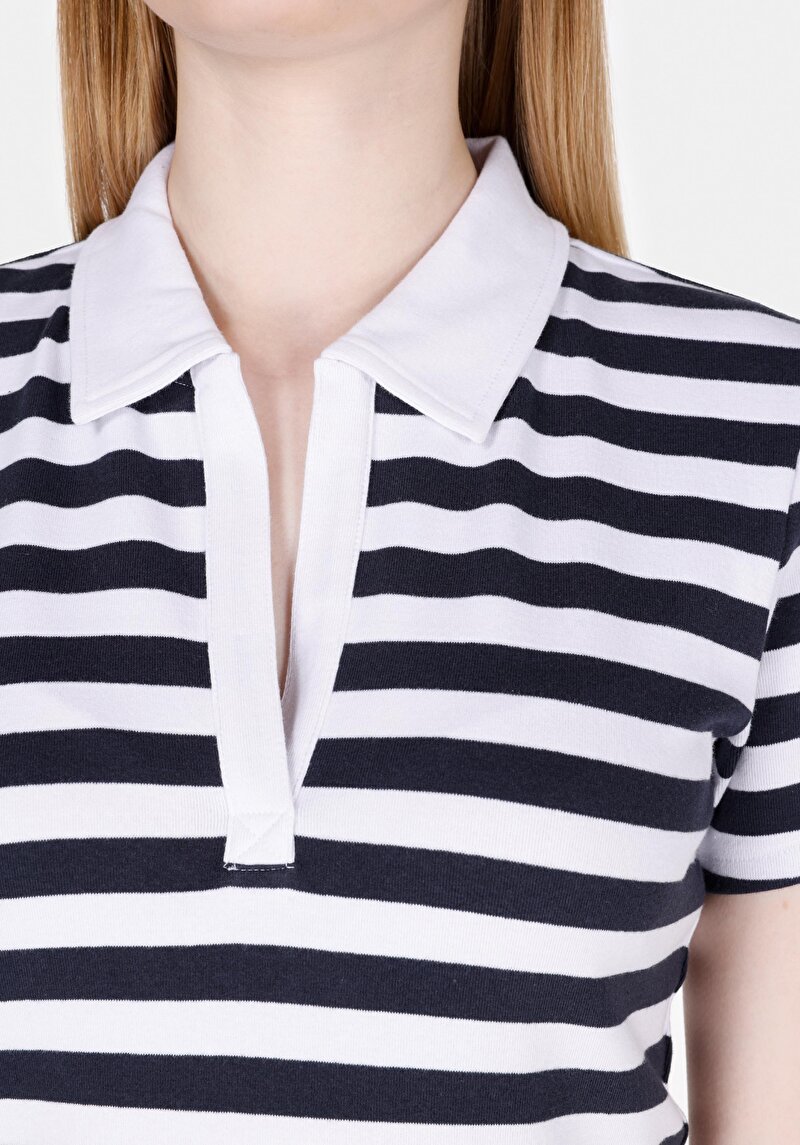 Показати інформацію про Футболка З Коротким Рукавом Жіноча Біла  Cl1073835