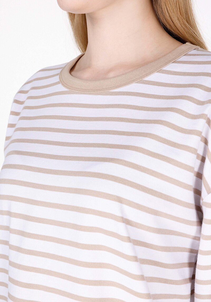 Показати інформацію про Футболка З Довгим Рукавом Жіноча Бежева  Cl1073949