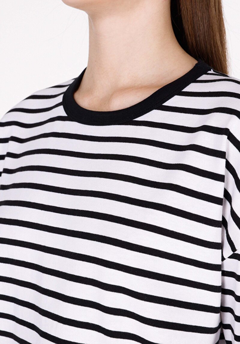 Показати інформацію про Футболка З Довгим Рукавом Жіноча Чорна  Cl1073949