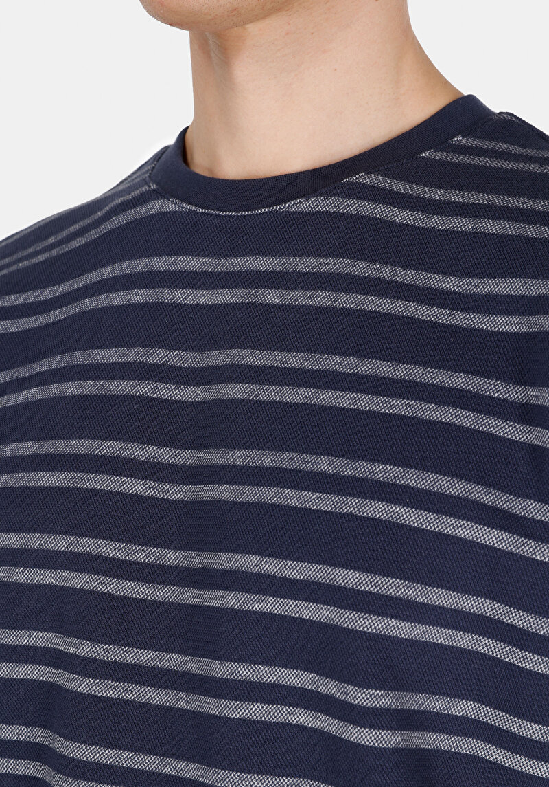 Показати інформацію про Футболка З Коротким Рукавом Чоловіча Синя  Cl1073624