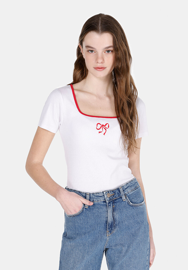 Зображення Футболка З Коротким Рукавом Жіноча Біла  Cl1073184