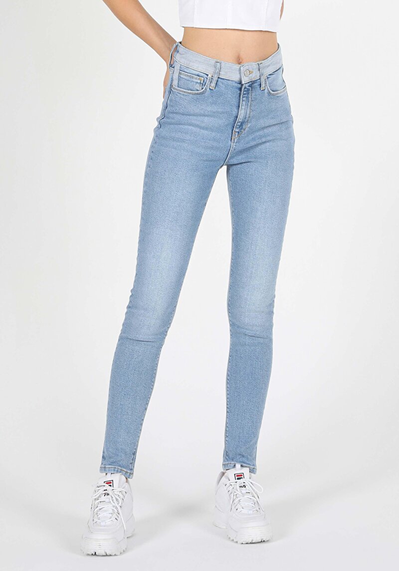 Показати інформацію про 760 Diana Джинси Жіночі Блакитні Супер Вузького Крою Cl1059283