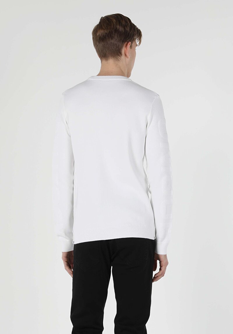 Показати інформацію про Светр Чоловічий Білий  Cl1056649