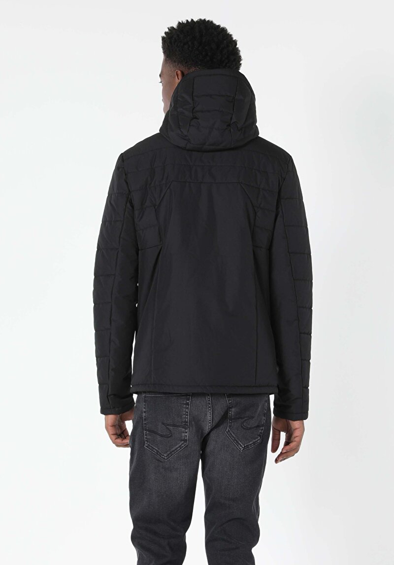 Показати інформацію про Куртка Чоловіча Чорна Cl1057406