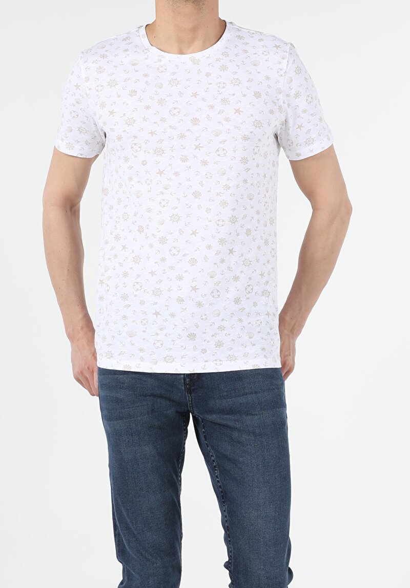 Показати інформацію про Футболка Чоловіча Біла Класичного Крою Cl1053680